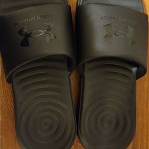 Under Armor Slides. Size 11, Black